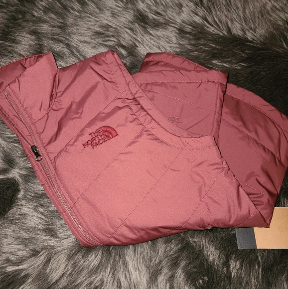The North Face Vest - Picture 5 of 11